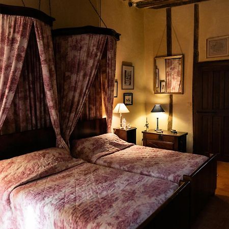 Manoir Du Bois Noblet Bed & Breakfast Louerre Ngoại thất bức ảnh