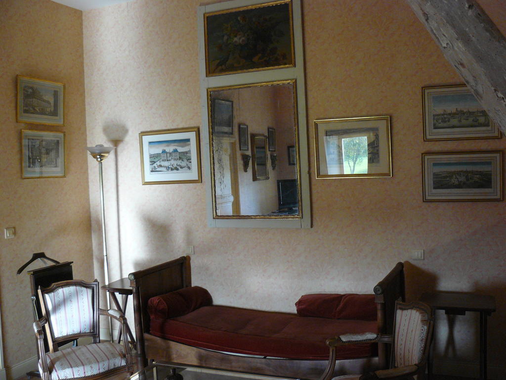 Manoir Du Bois Noblet Bed & Breakfast Louerre Ngoại thất bức ảnh