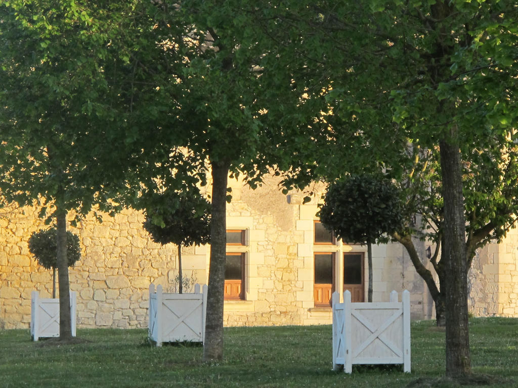 Manoir Du Bois Noblet Bed & Breakfast Louerre Ngoại thất bức ảnh