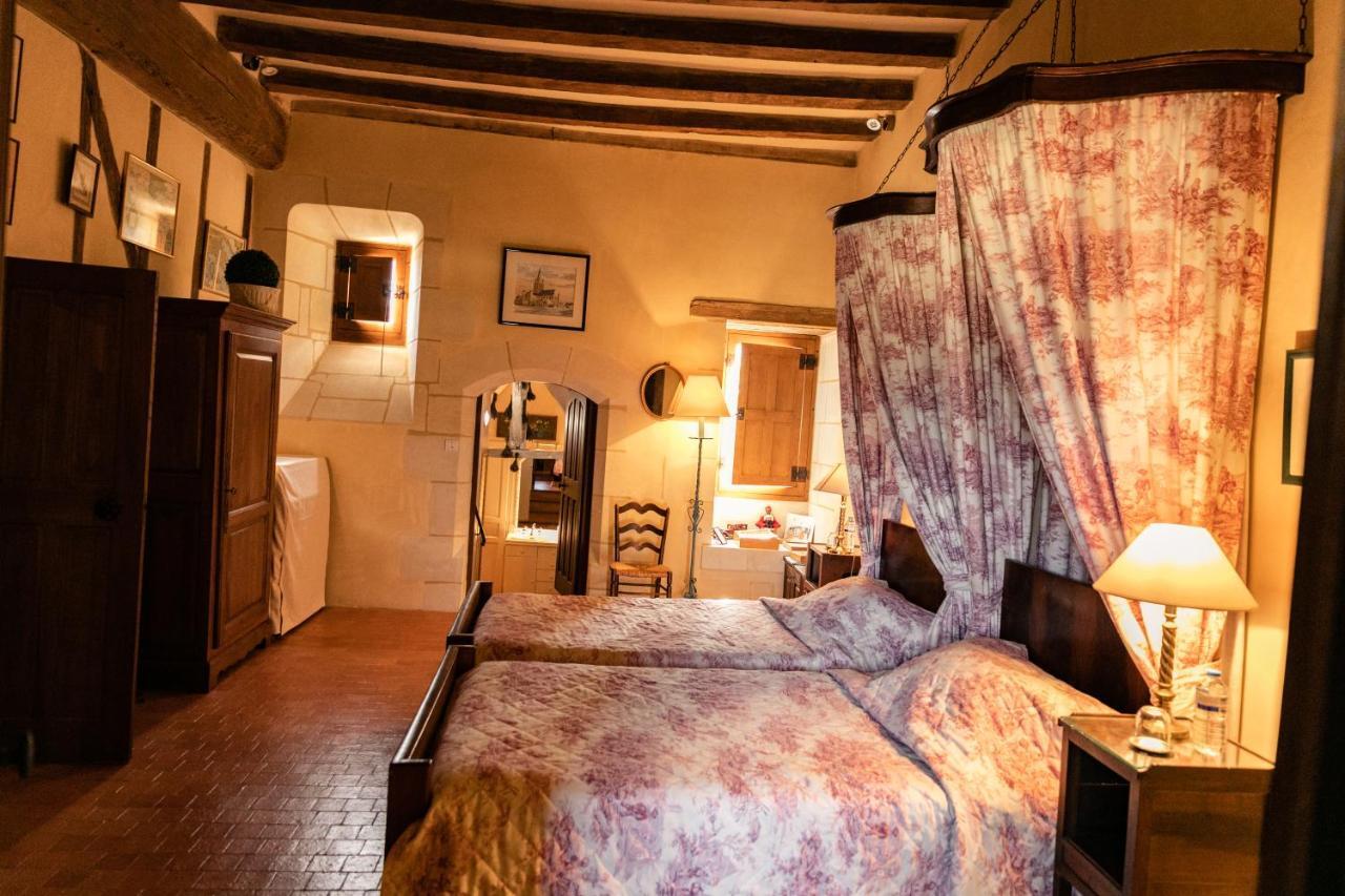 Manoir Du Bois Noblet Bed & Breakfast Louerre Ngoại thất bức ảnh